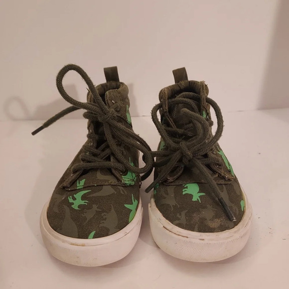 Old Navy Other - Old Navy Green Dinosaur Lace Up HighTop Sneakers in Size 6